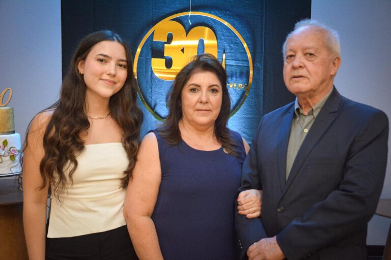 Com fidalguia