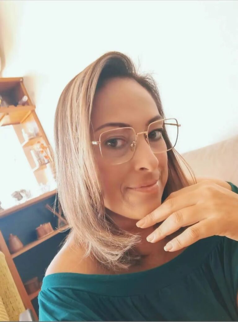 Debora Saraiva