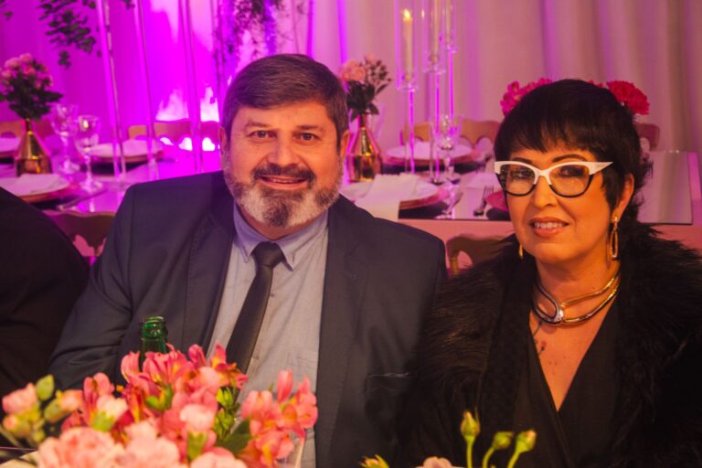 Gilson Aloraldo e Renata Santana