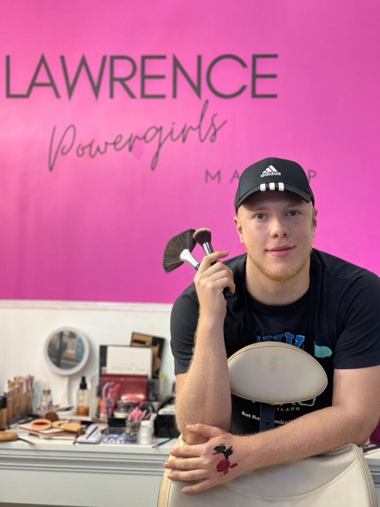 Lawrence Almeida movimenta pré-debut com a experiência PowerGirls