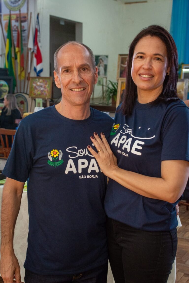 Ricardo Souza e Anelise Andrade