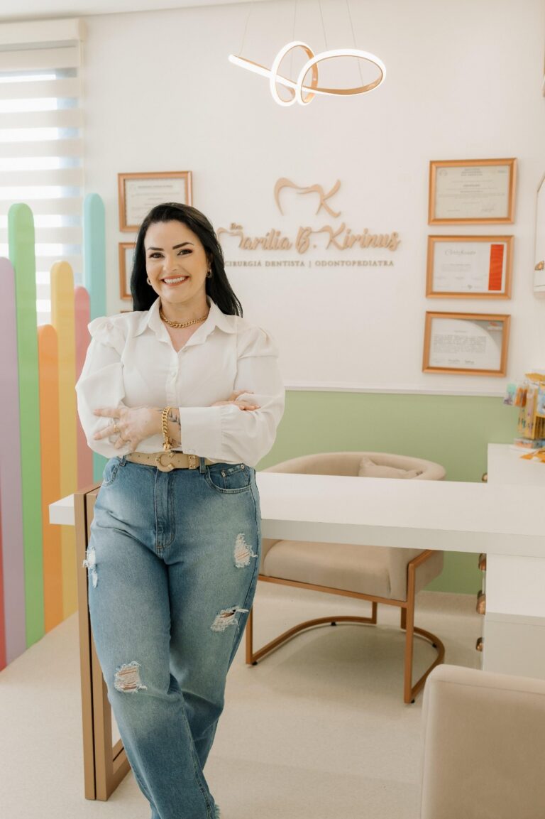Marilia Kirinus na Amorino
