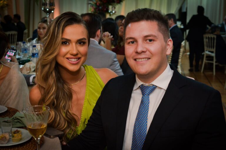 Bibiana Petterini e João Pedro Muller
