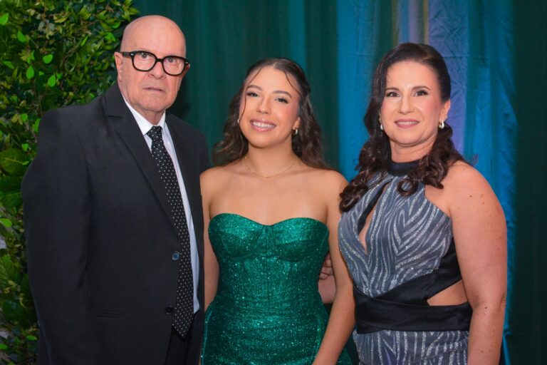 Déco, Raphaela e Cátira Andrade