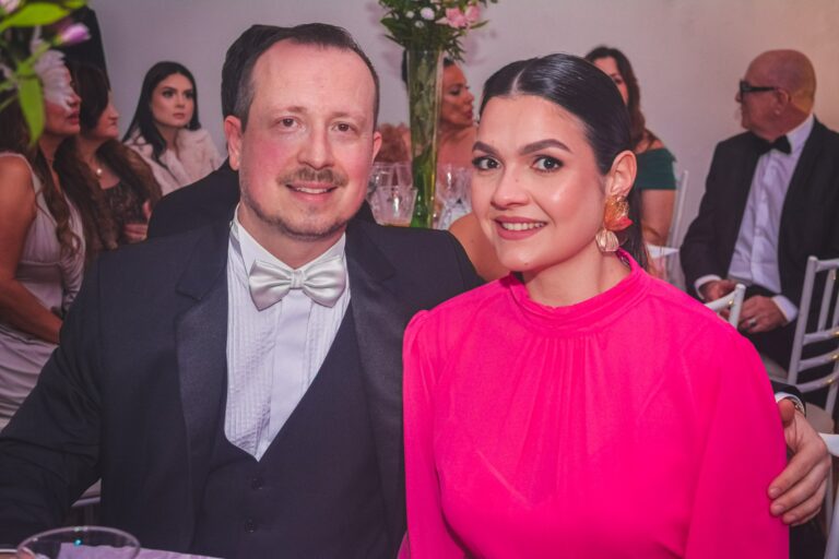 Renan Bauer e Ana Luiza Zamboni