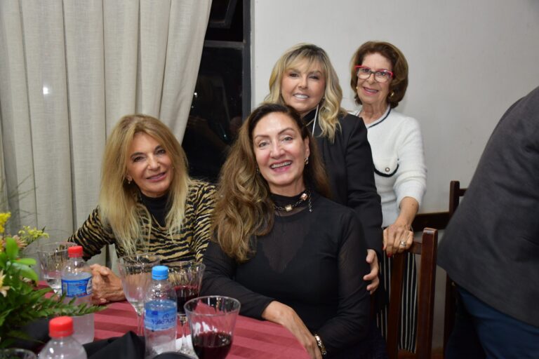 Em jantar